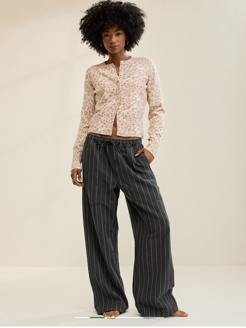 Aerie Workwear Pants Charcoal Pinstripe Wide Leg Drawstring large short - Picture 2 of 8